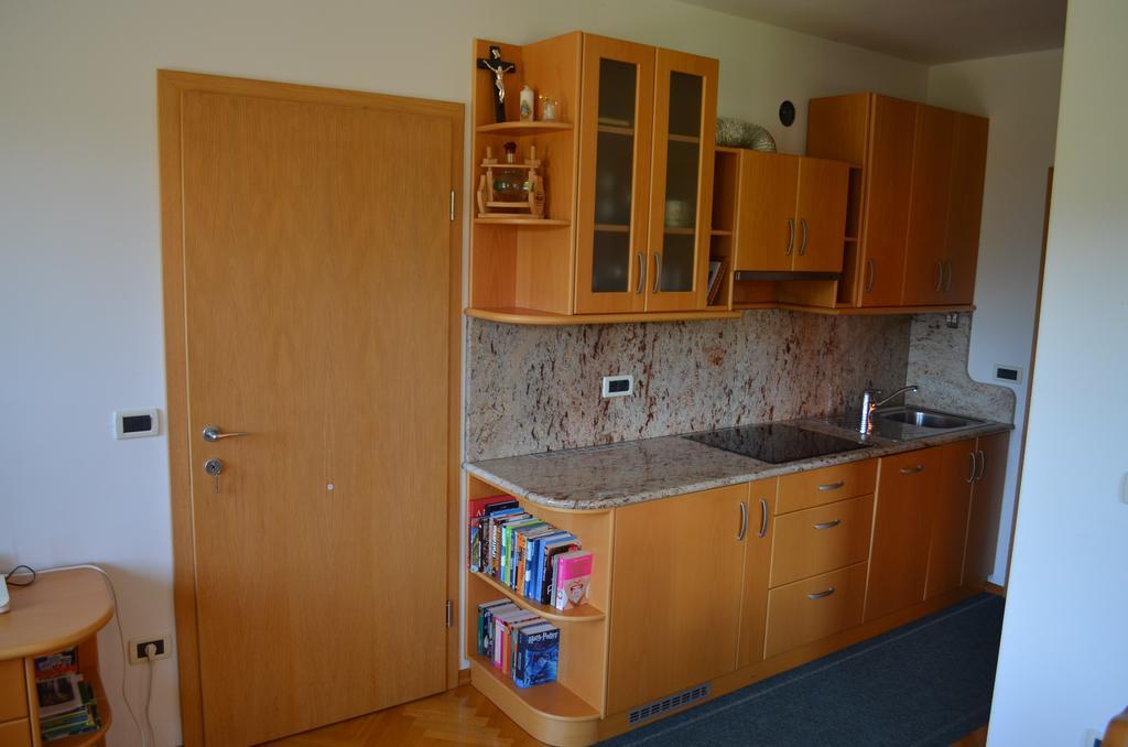Apartment Brumec Bohinj Bilik gambar