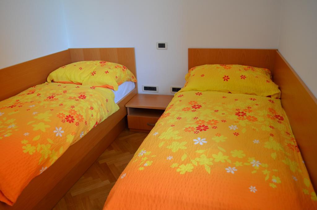 Apartment Brumec Bohinj Bilik gambar